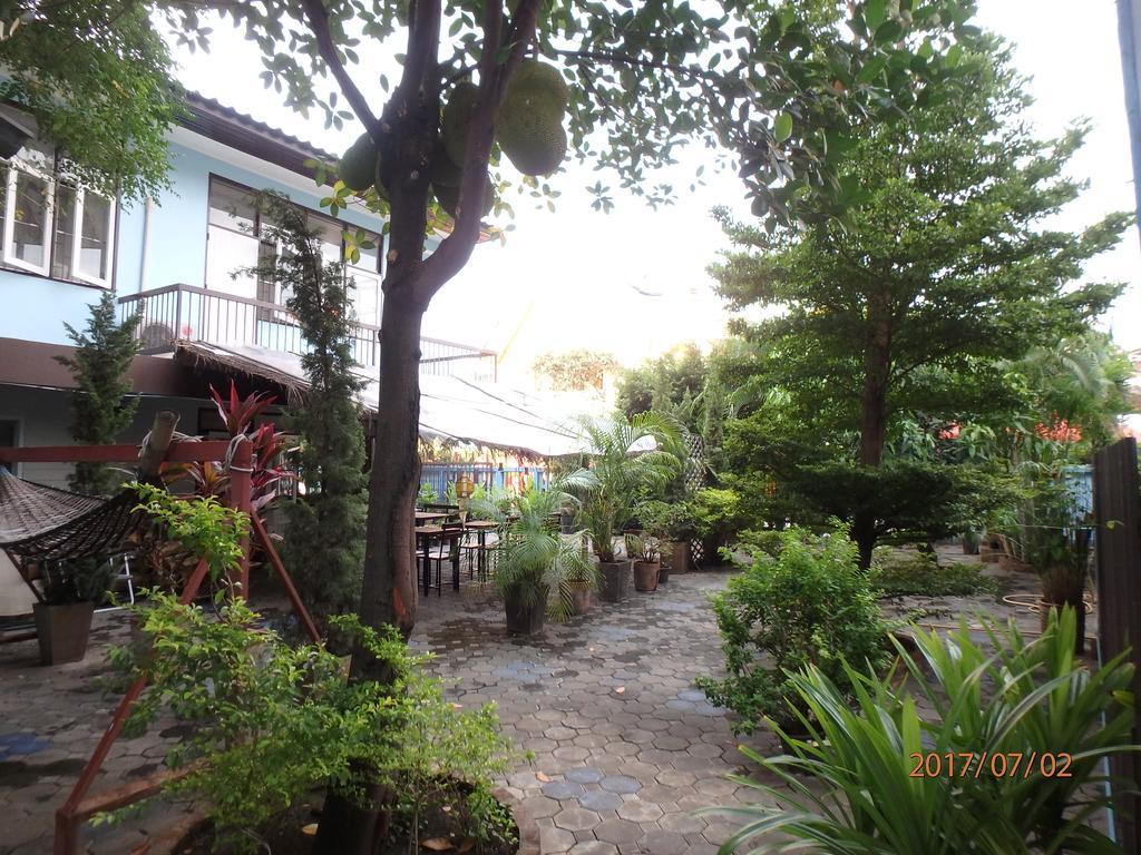 The Blue14 House Chiang Mai Apartment Exterior photo